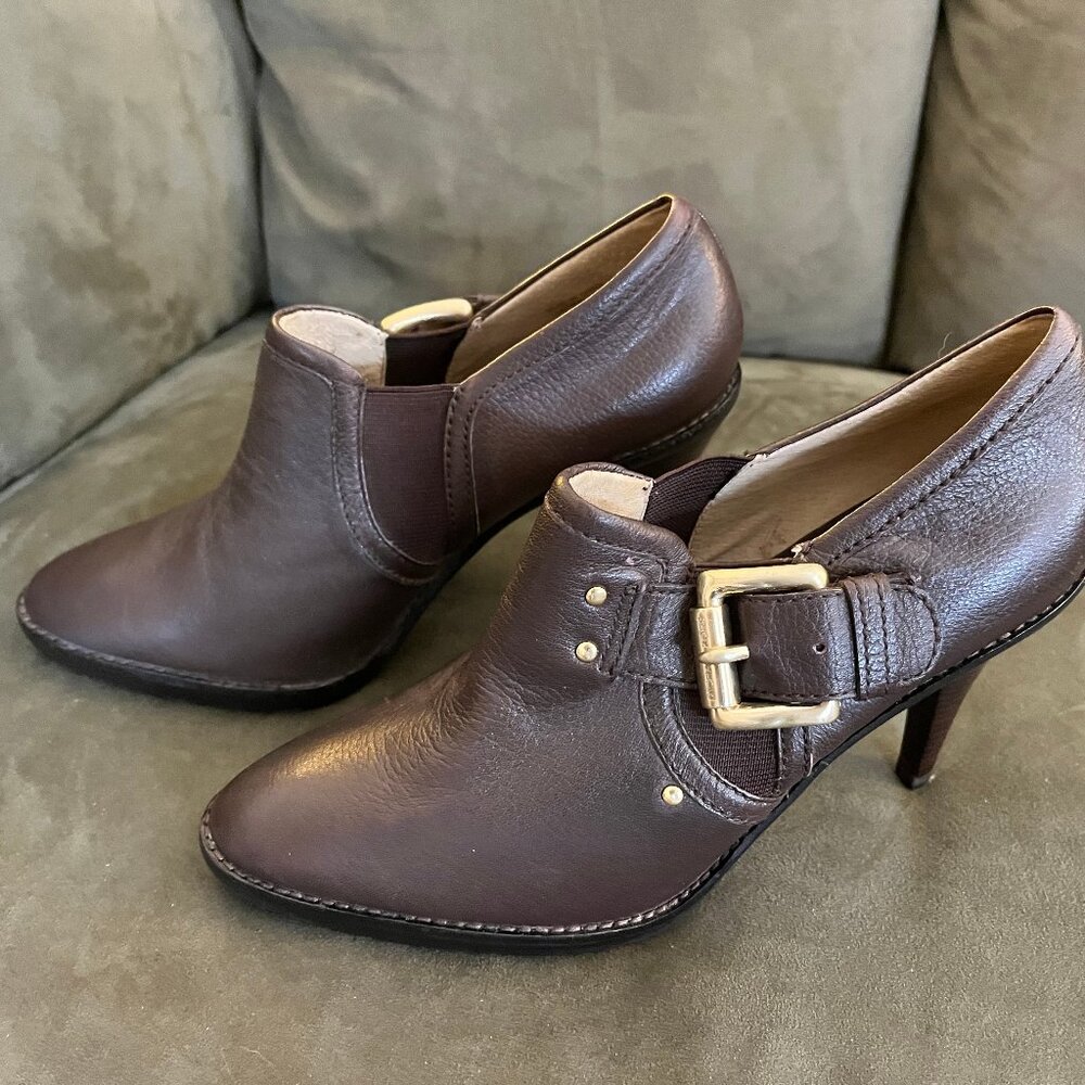 MICHAEL Michael Kors Women US 7 Brown Leather Heeled Ankle Booties